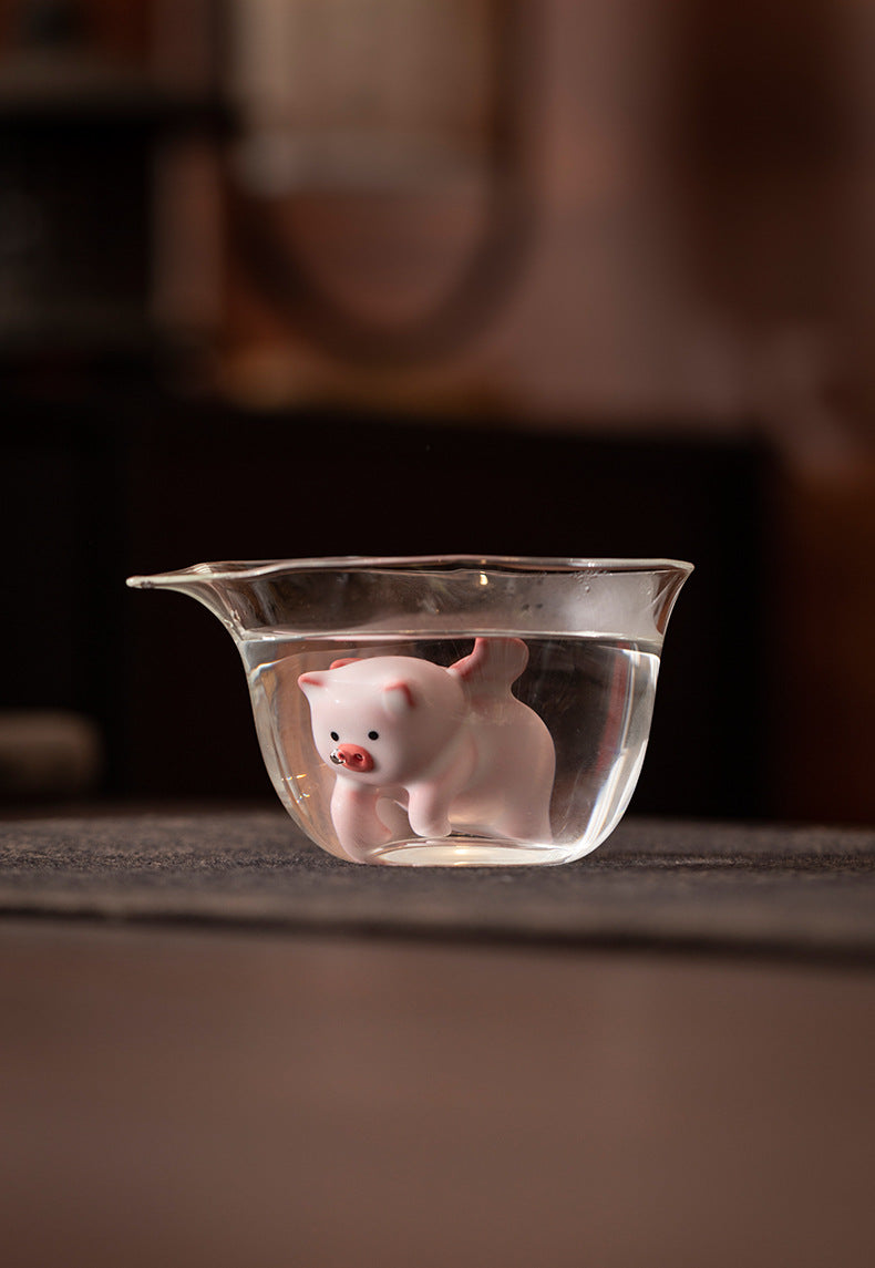 Gohobi Flying Pig Ceramic Teacup (tea coaster is sold separately)