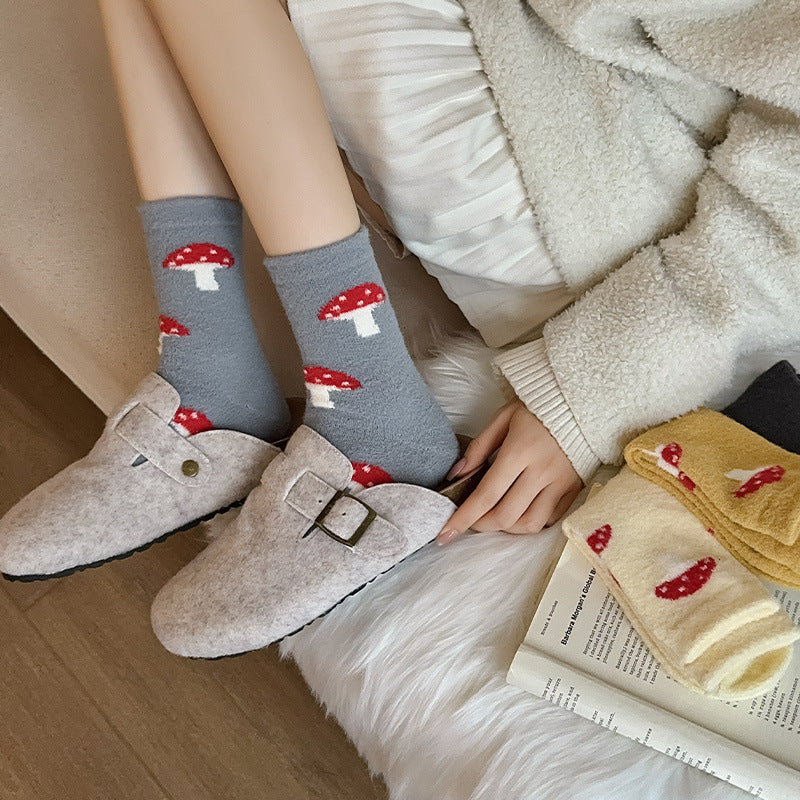 Gohobi Cozy Fleece-Lined Mushroom Socks