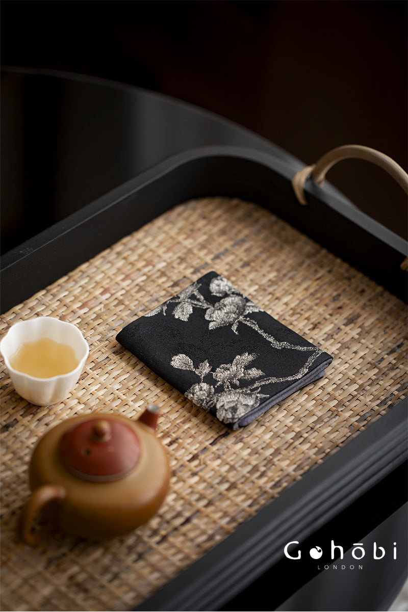 Gohobi Embroidered Tea Towel – Cotton Linen Absorbent Tea Cloth