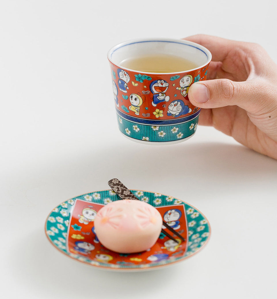 Gohobi Japanese Doraemon Tea Cup and Ceramic Plate Set [Made In Japan]