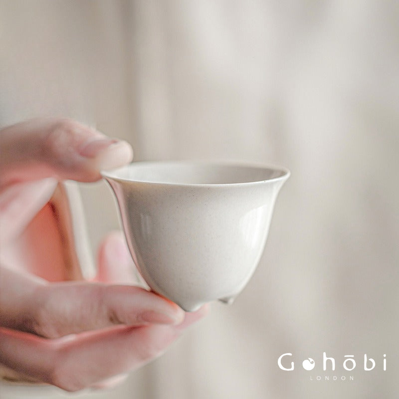 Gohobi Wood Ash Glaze Three-Legged Teacup – Handmade Song Style Gongfu Master Cup