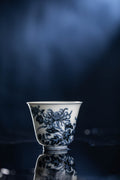 [清本源 x Gohobi Gallery] Inner-Molded Ocean Waves and Six Cranes · Blue and White Chrysanthemum Motif · Bell-Shaped Cup