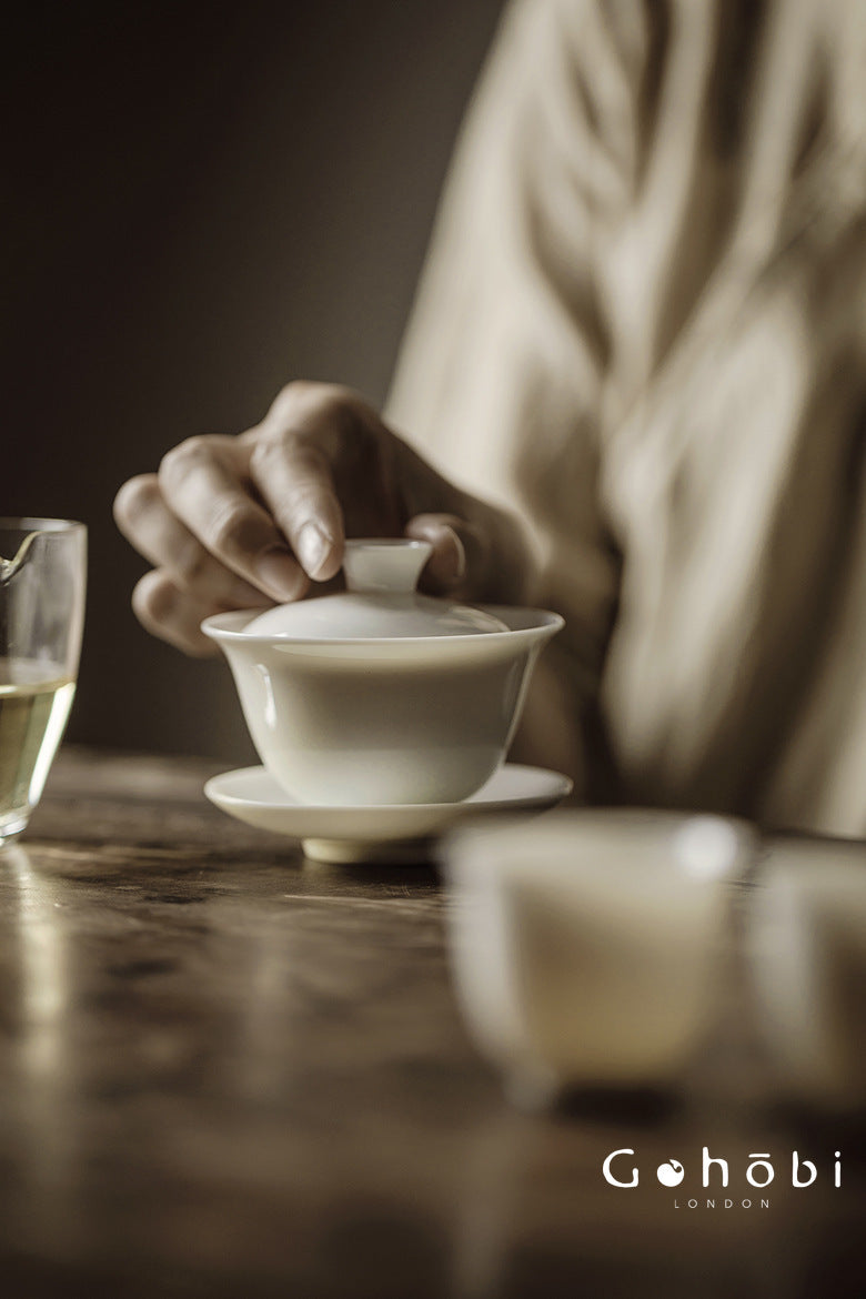 Gohobi Handmade White Jade Porcelain Gaiwan – Thin Porcelain Tea Bowl with Saucer