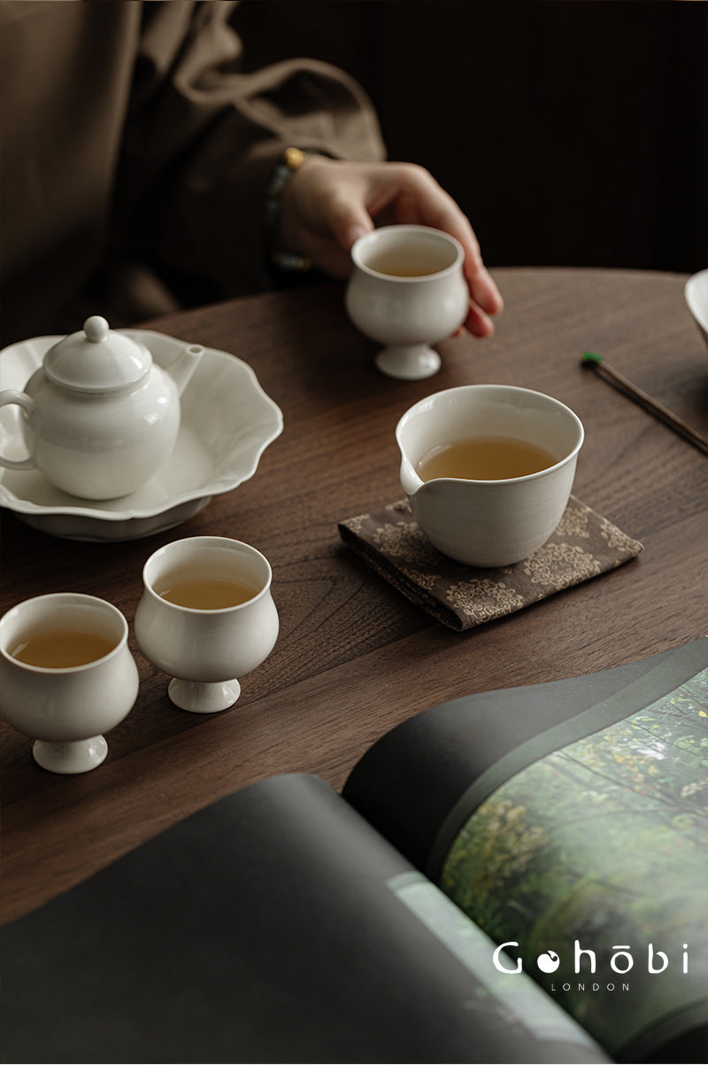 Gohobi Glass Fair Cup with Wood Ash Ceramic Base – Gongfu Tea Pitcher Tea Sea