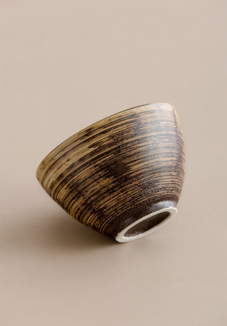 Gohobi Minoya Shino Glaze Hat Bowl [Made in Japan]