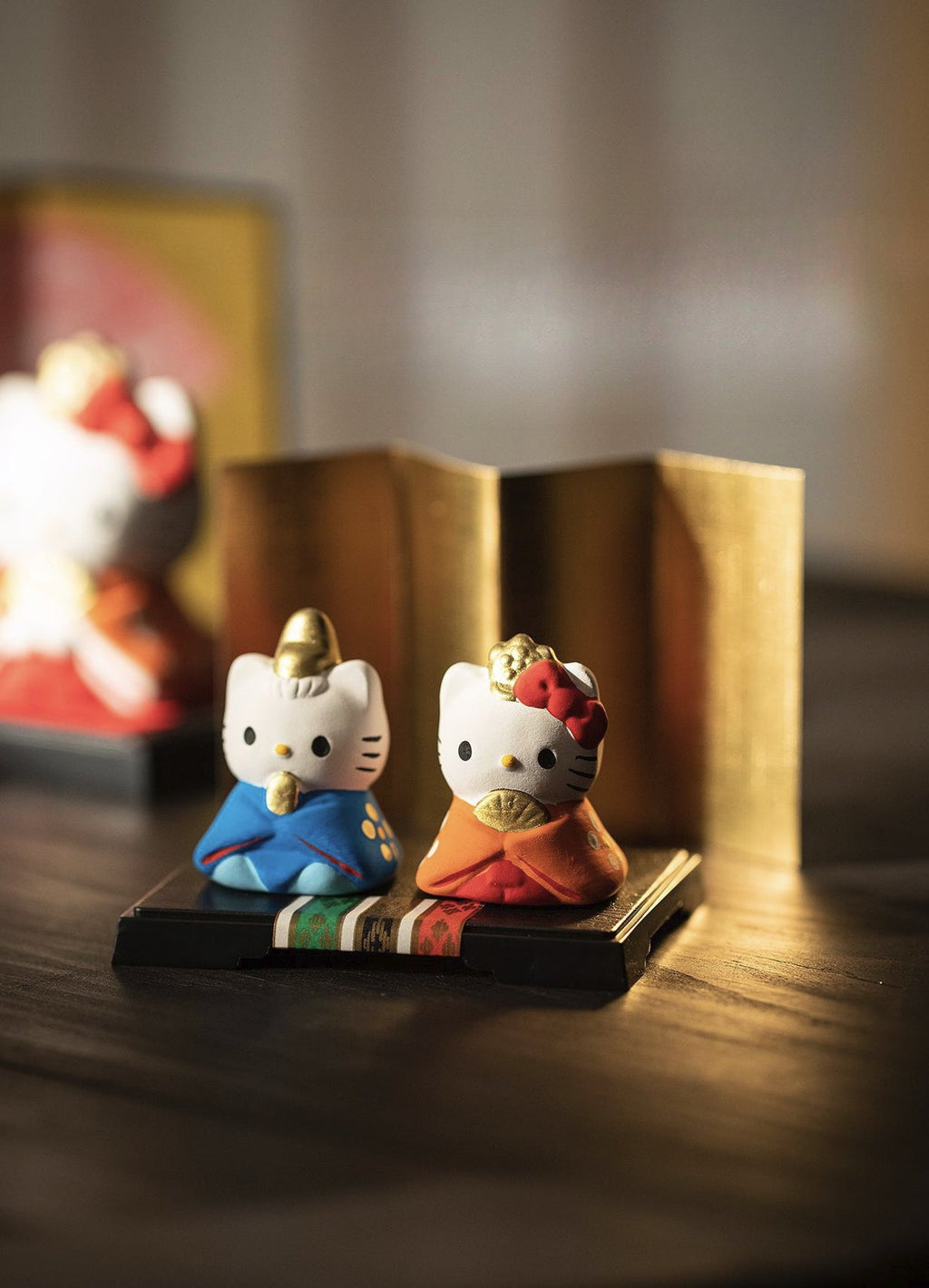Hello Kitty Couple Ornaments - Ceramic Cute Desktop Decorations Gift Box [Made In Japan]