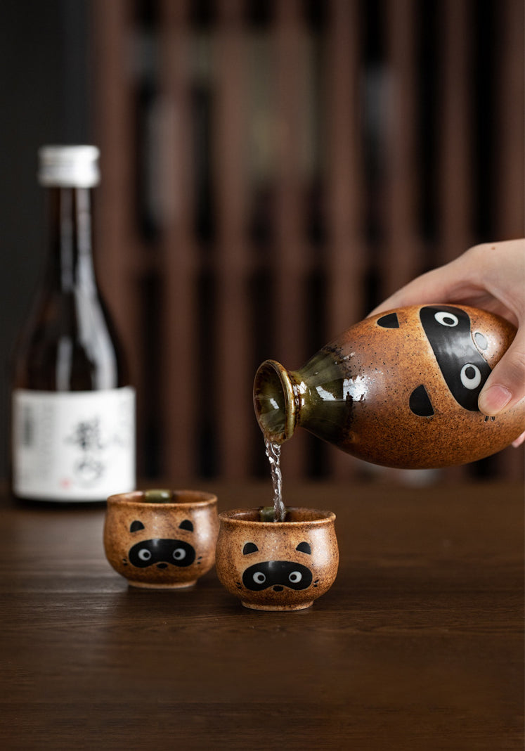 Gohobi Japanese Raccoon Sake Set Tea Set [Made In Japan]