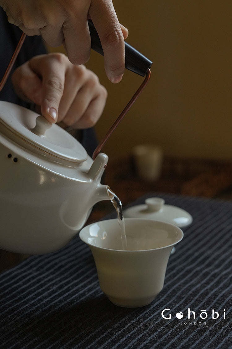 Gohobi Apricot White Ercai Gaiwan – Thin Porcelain Japanese Style Covered Tea Bowl