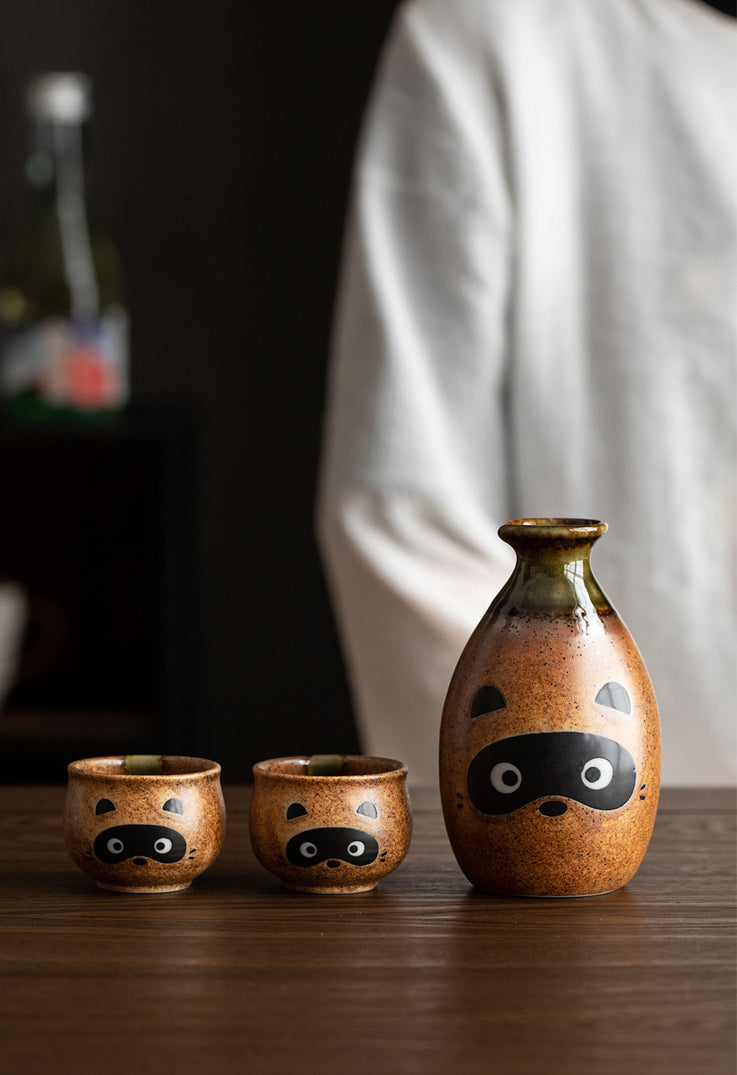 Gohobi Japanese Raccoon Sake Set Tea Set [Made In Japan]