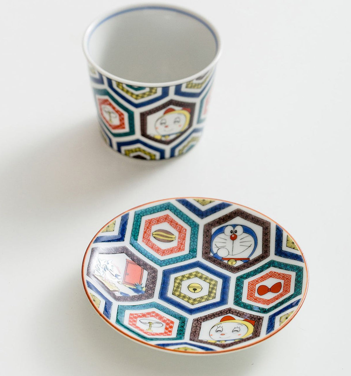 Gohobi Japanese Doraemon Tea Cup and Ceramic Plate Set [Made In Japan]