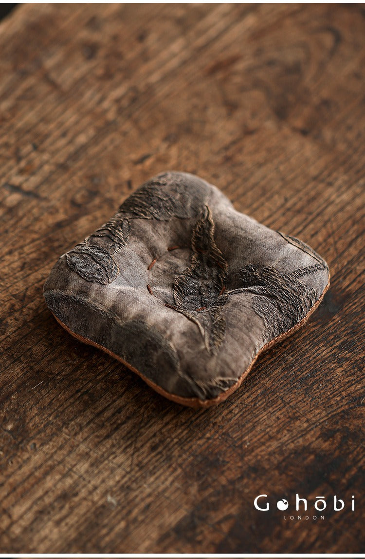 Gohobi Fragrant Cloud Silk Tea Coaster – Handmade Fabric Tea Mat for Gongfu Tea Set