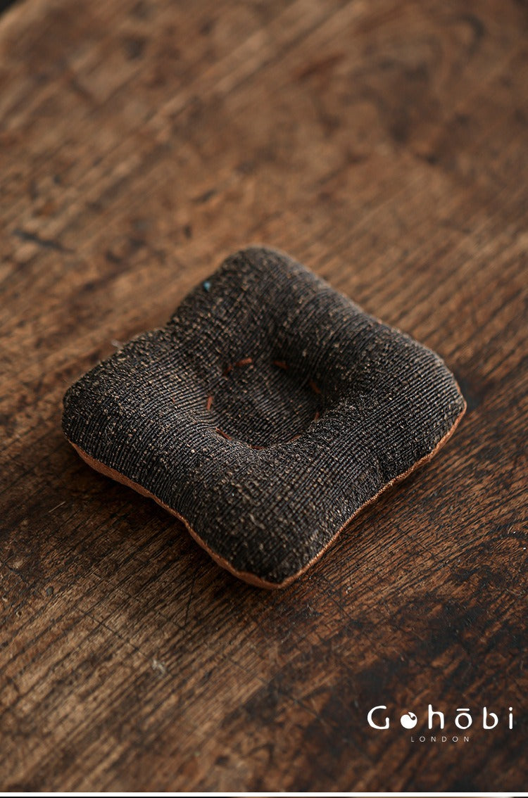 Gohobi Fragrant Cloud Silk Tea Coaster – Handmade Fabric Tea Mat for Gongfu Tea Set