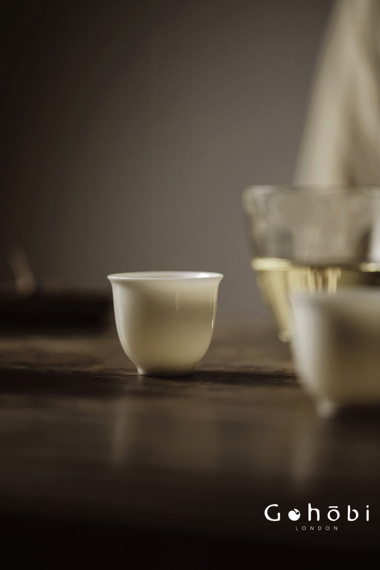 Gohobi Pure White Porcelain Aroma Cup – Gongfu Tea Tasting Smell Cup