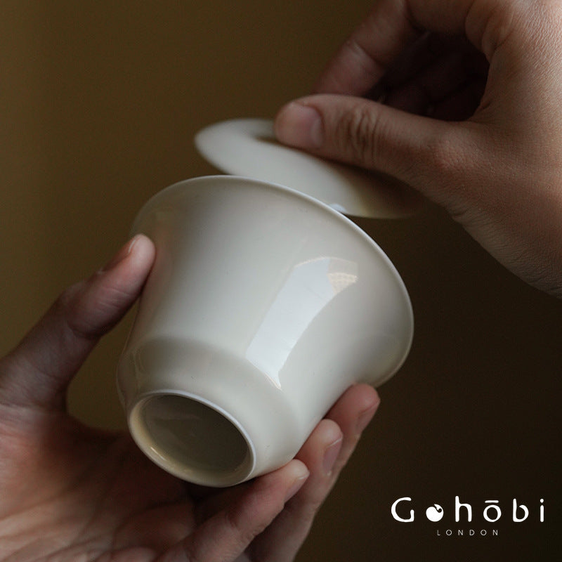 Gohobi Apricot White Ercai Gaiwan – Thin Porcelain Japanese Style Covered Tea Bowl