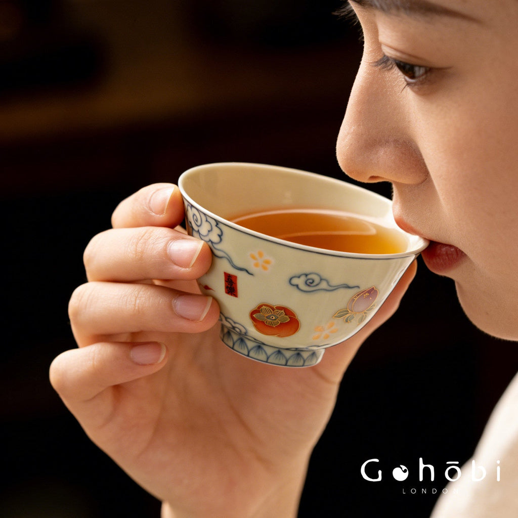 Gohobi Hand-Painted Linglong Porcelain Teacup – Jingdezhen Gongfu Tea Tasting Cup