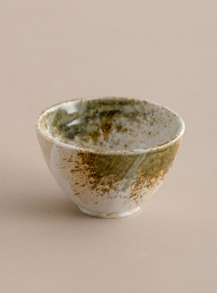 Gohobi Minoya Shino Glaze Hat Bowl [Made in Japan]
