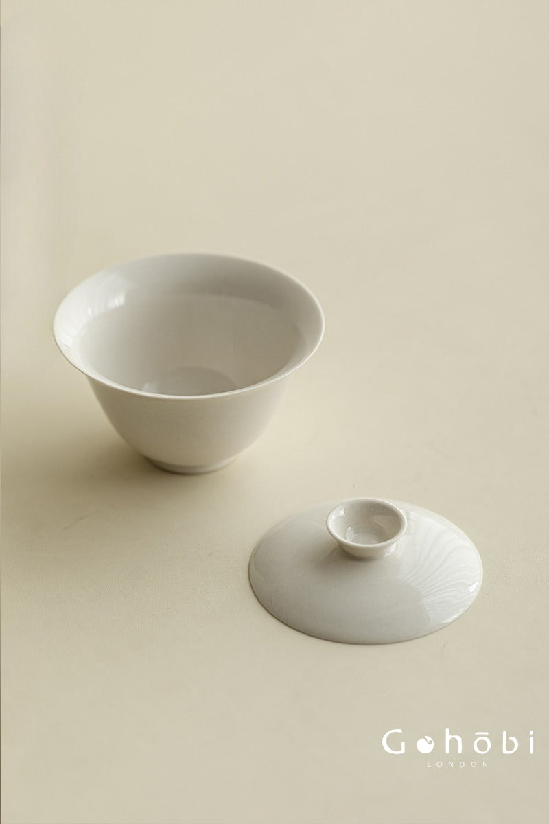 Gohobi Wood Ash Glaze Thin Porcelain Gaiwan – Literati Style Handmade Covered Tea Bowl