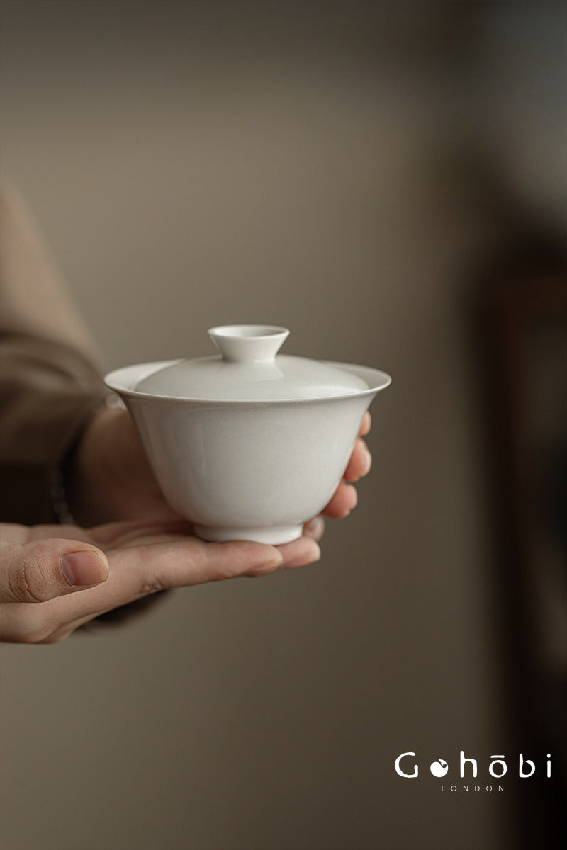 Gohobi Wood Ash Glaze Thin Porcelain Gaiwan – Literati Style Handmade Covered Tea Bowl