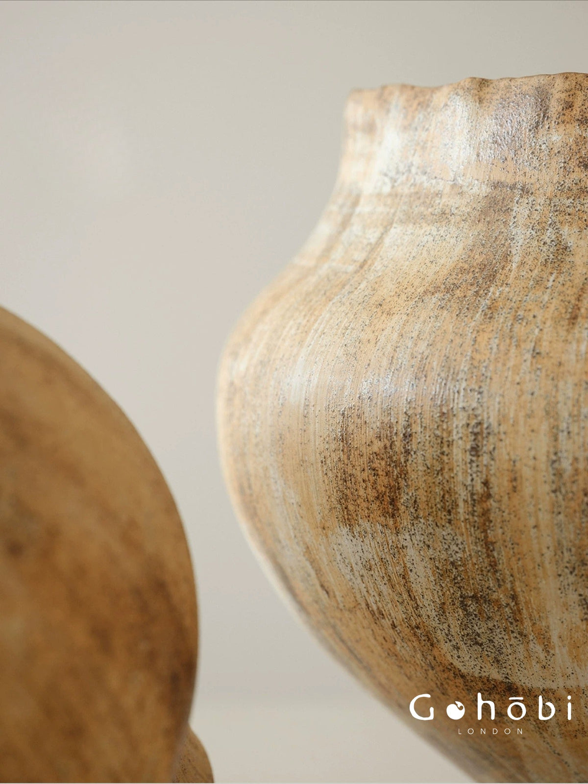 Gohobi Wabi-Sabi Japanese Style Ceramic Vase – Handmade Sand Texture Decorative Vase