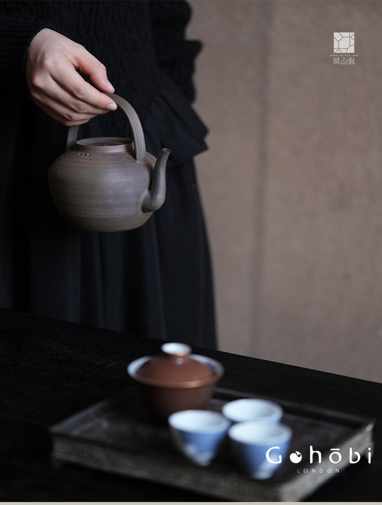 [賦山敘 x Gohobi] Gohobi Old Rock Clay Teapot with Lifting Beam – Chaoshan Gongfu Tea Kettle for Open Flame