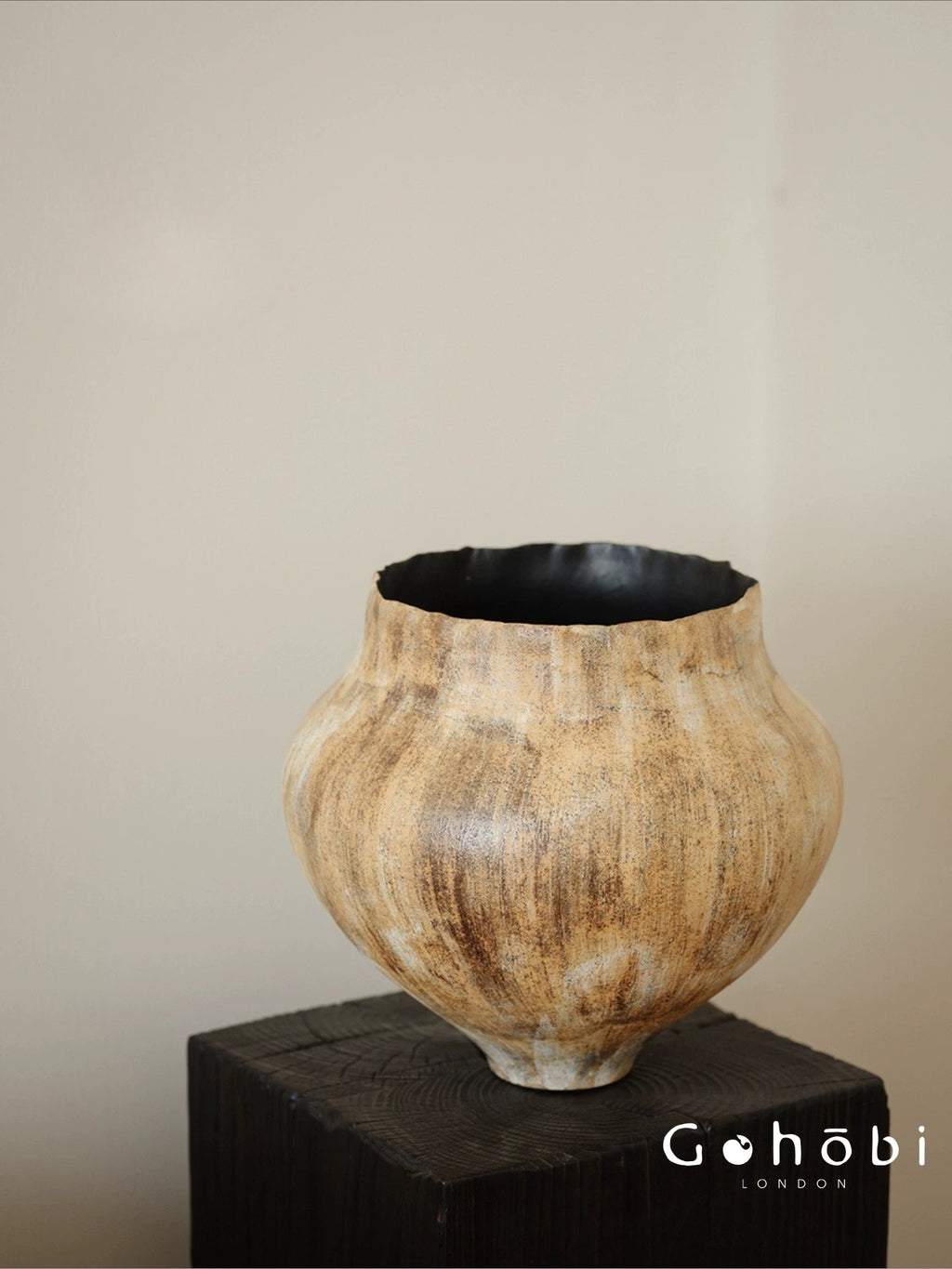 Gohobi Wabi-Sabi Japanese Style Ceramic Vase – Handmade Sand Texture Decorative Vase