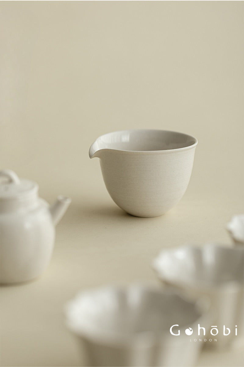 Gohobi Glass Fair Cup with Wood Ash Ceramic Base – Gongfu Tea Pitcher Tea Sea