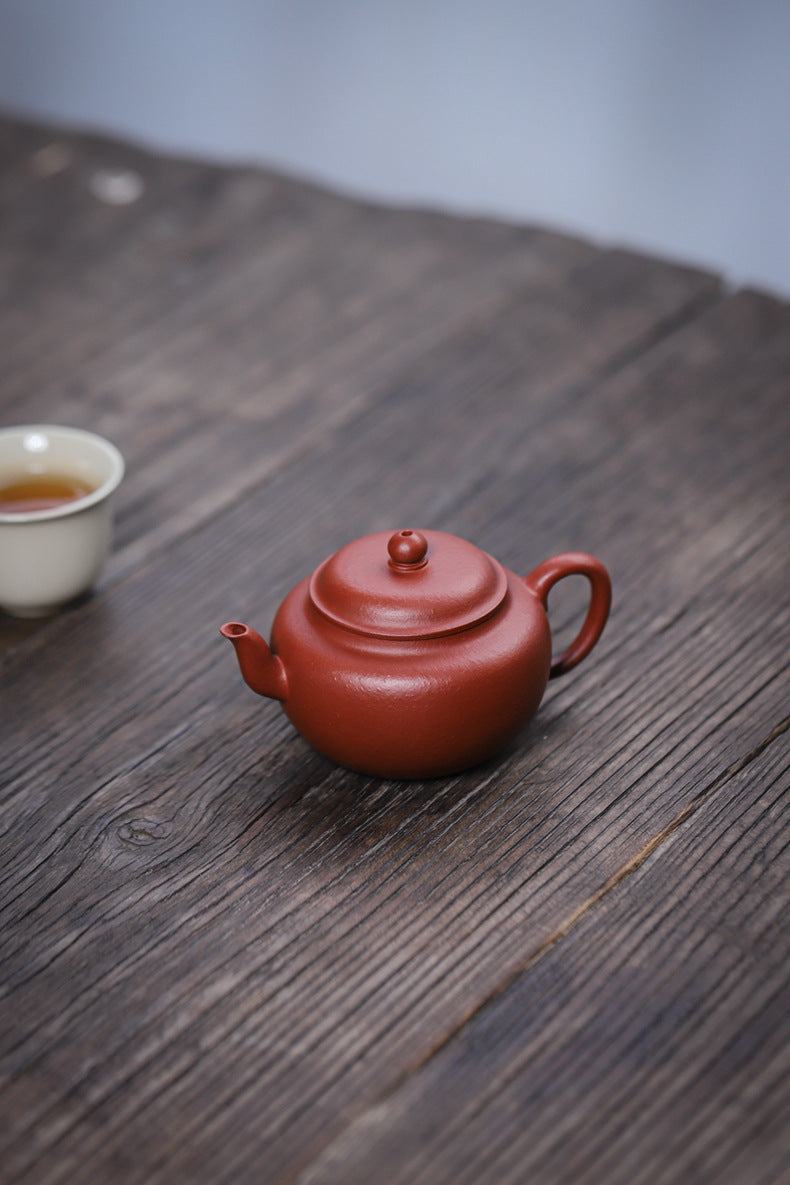 Gohobi Yixing Red Zisha Clay Teapot – 140ml Handmade Thin-Walled Lotus Seed Style Teapot, Original Ore Zhuni Clay, Small Gongfu Teapot with Built-in Filter
