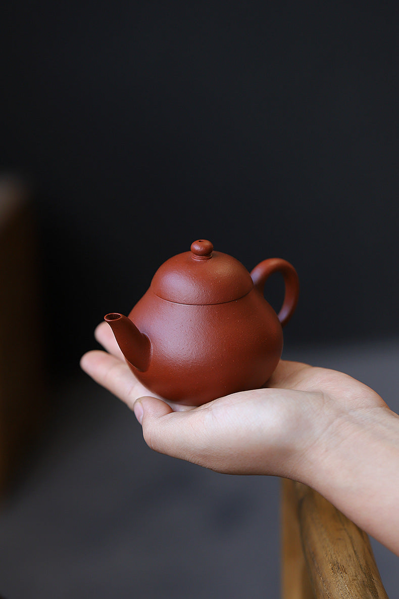 Gohobi Handmade Yixing Red Zisha Clay Teapot – 130ml Handmade Original Ore Raw Zhuni Pear-Shaped Teapot, Gongfu Tea Brewing Small Yixing Teaware