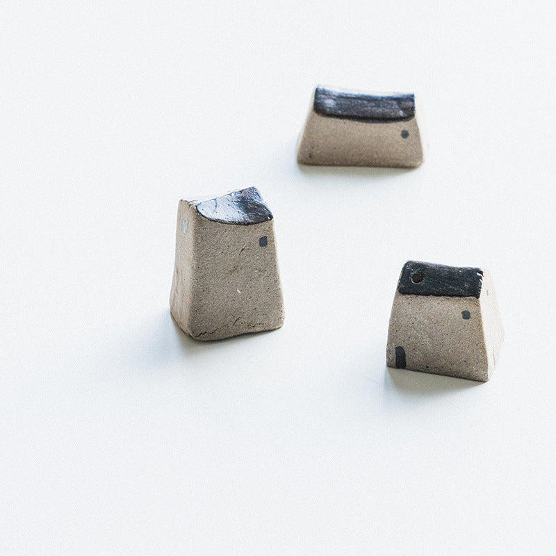 Gohobi Handmade Japanese Style Incense Holder – Zen Ceramic Incense Plug Tray