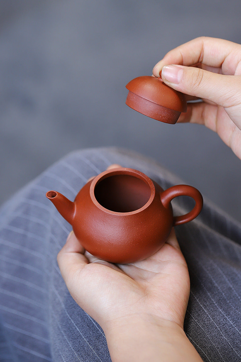 Gohobi Handmade Yixing Red Zisha Clay Teapot – 130ml Handmade Original Ore Raw Zhuni Pear-Shaped Teapot, Gongfu Tea Brewing Small Yixing Teaware