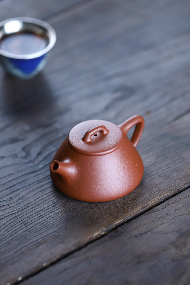 Gohobi Handmade Yixing Zisha Sandy Purple Clay Teapot – 120ml Handmade Original Ore Jiangpo Clay Shih Piao Style Thin-Walled Teapot, Ideal for Gongfu Tea and Gift Set, Suitable for Da Hong Pao