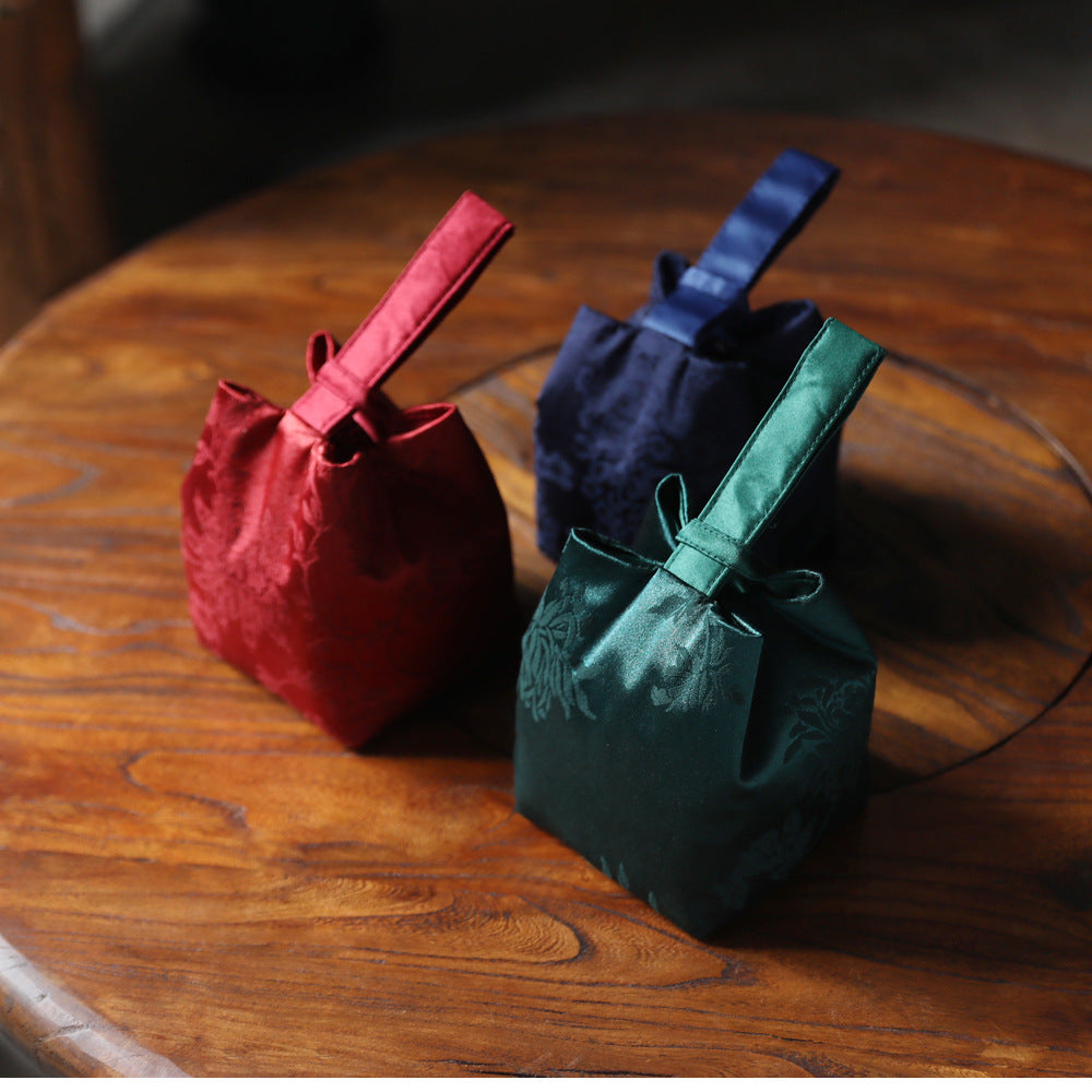 Gohobi Weaving Brocade Silk Fabric Teaware Storage Travel Bag Shifuku