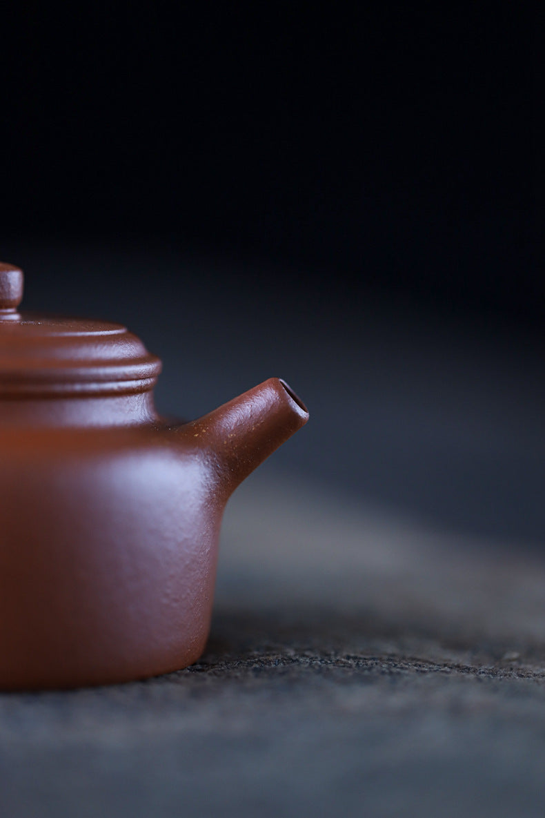 Gohobi Handmade Yixing Original Ore Sandy Purple Clay "Dezhong" Teapot – 150ml Zen-Inspired Home Brewing Teapot with Built-in Filter