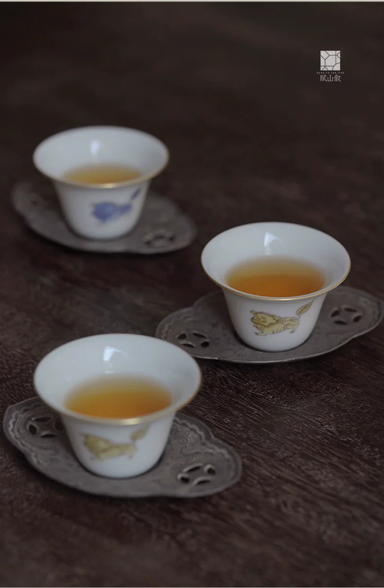 [賦山敘 x Gohobi] Hand-Painted “Playful Guardian Lion” Teacup Set – Set of 3 Gilded New Chinese Style Bell-Shaped Cups