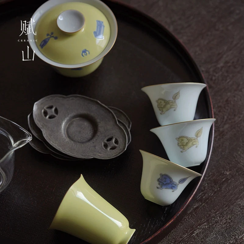 [賦山敘 x Gohobi] Hand-Painted “Playful Guardian Lion” Teacup Set – Set of 3 Gilded New Chinese Style Bell-Shaped Cups