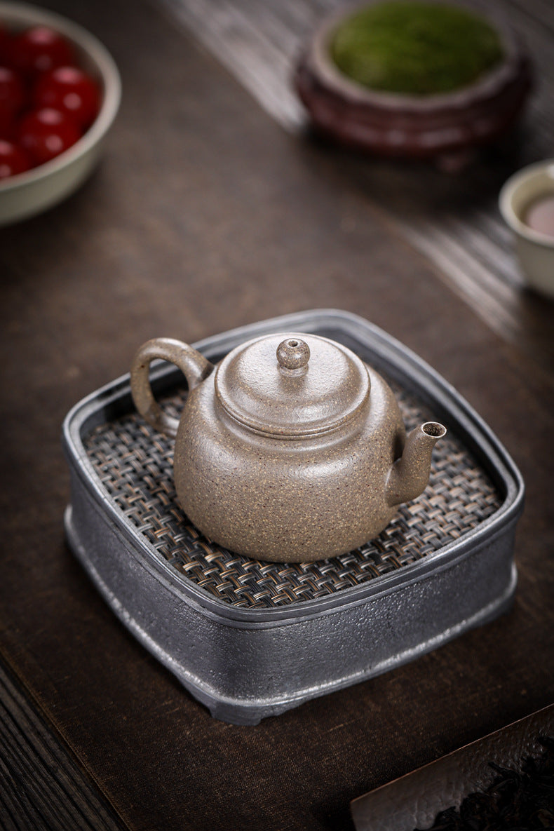 Gohobi Handmade Yixing Zisha Sandy Purple Clay Teapot – 170ml Original Ore Qing jiangpo Clay, Handmade Light Body with Built-in Filter, Traditional Chinese Purple Clay Teaware