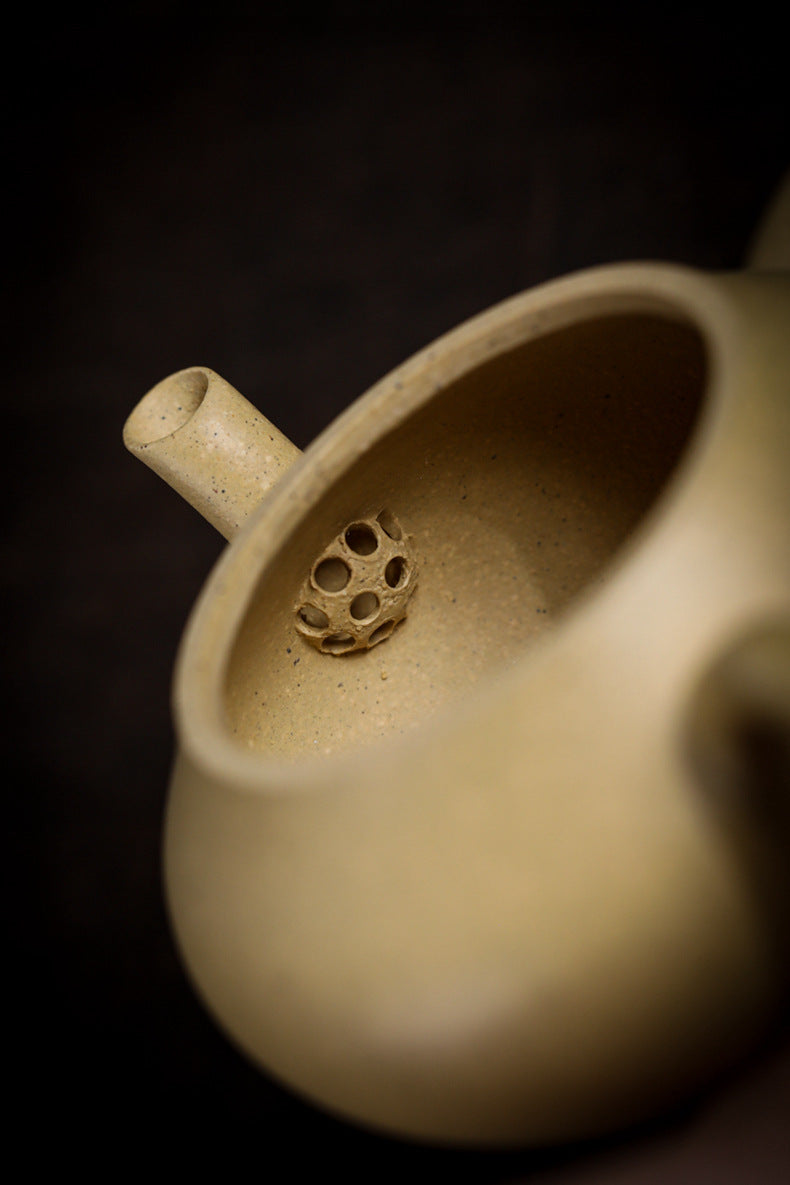 Gohobi Handmade Yixing Green Zisha Clay Junde Teapot – 110ml “Ben Lü” Clay Gongfu Teapot with Inner Push Hole, Thin-Walled Design for Chaozhou Brewing