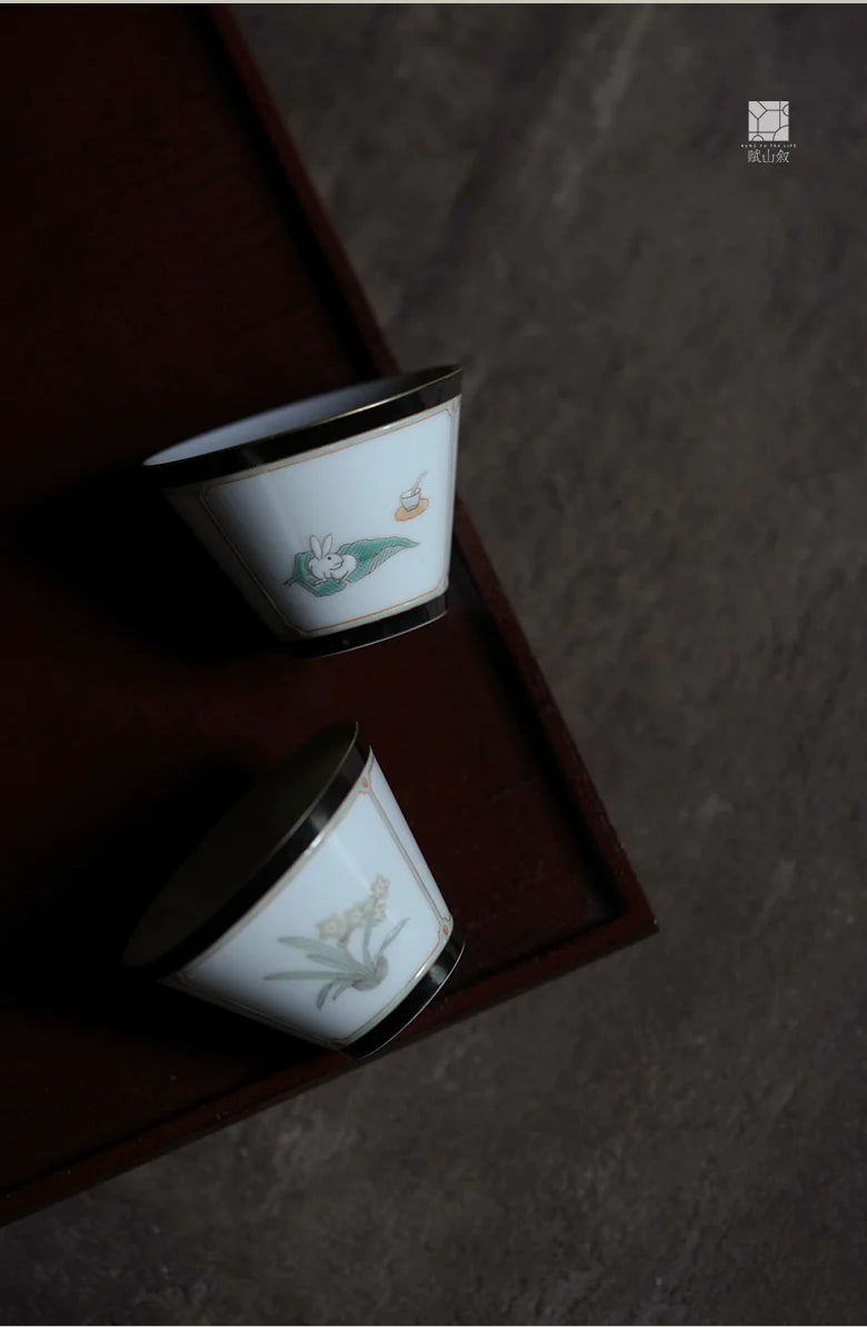 [賦山敘 x Gohobi] “Garden in Green” Hand-Painted Master Teacup – Jingdezhen Single Gongfu Cup with Ink-Toned Rim