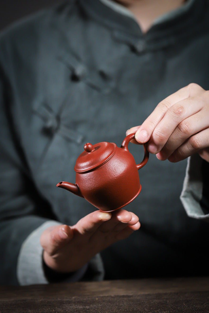 Gohobi Handemade Yixing Red Zisha Clay Teapot – 100ml Original Ore Zhuni, Traditional Weng-Style, Thin Body, Built-in Filter, Handmade Gongfu Teapot