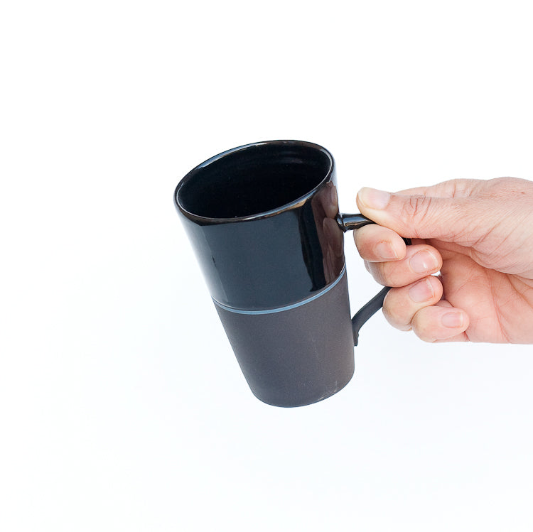Sue Ure Masion Black porcelain Tall mug