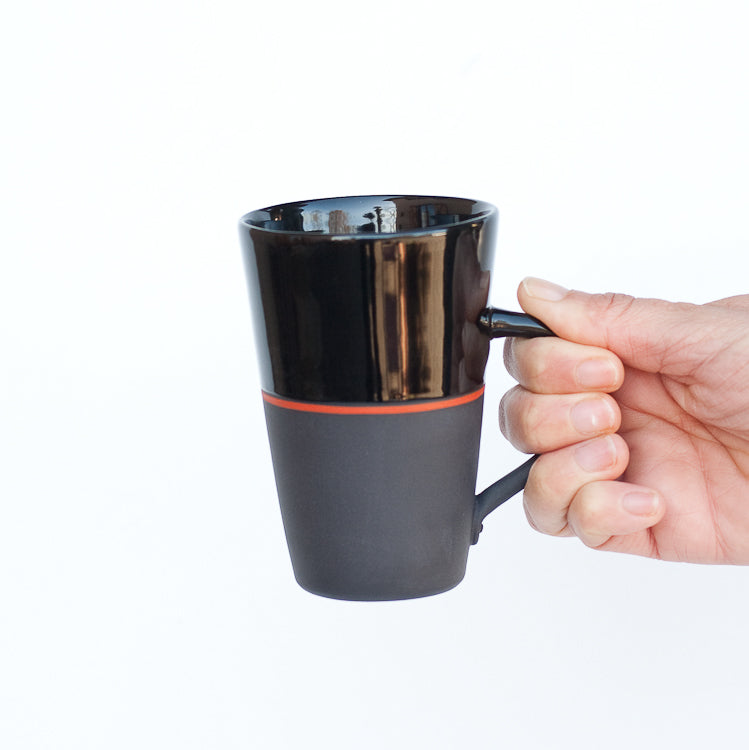 Sue Ure Masion Black porcelain Tall mug