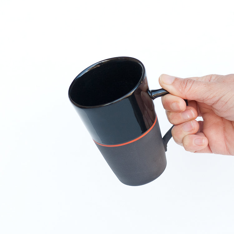 Sue Ure Masion Black porcelain Tall mug