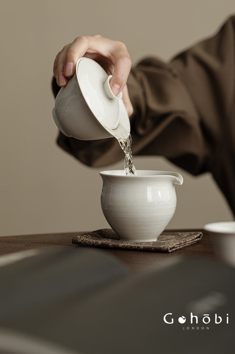 Gohobi Wood Ash Glaze Thin Porcelain Gaiwan – Literati Style Handmade Covered Tea Bowl