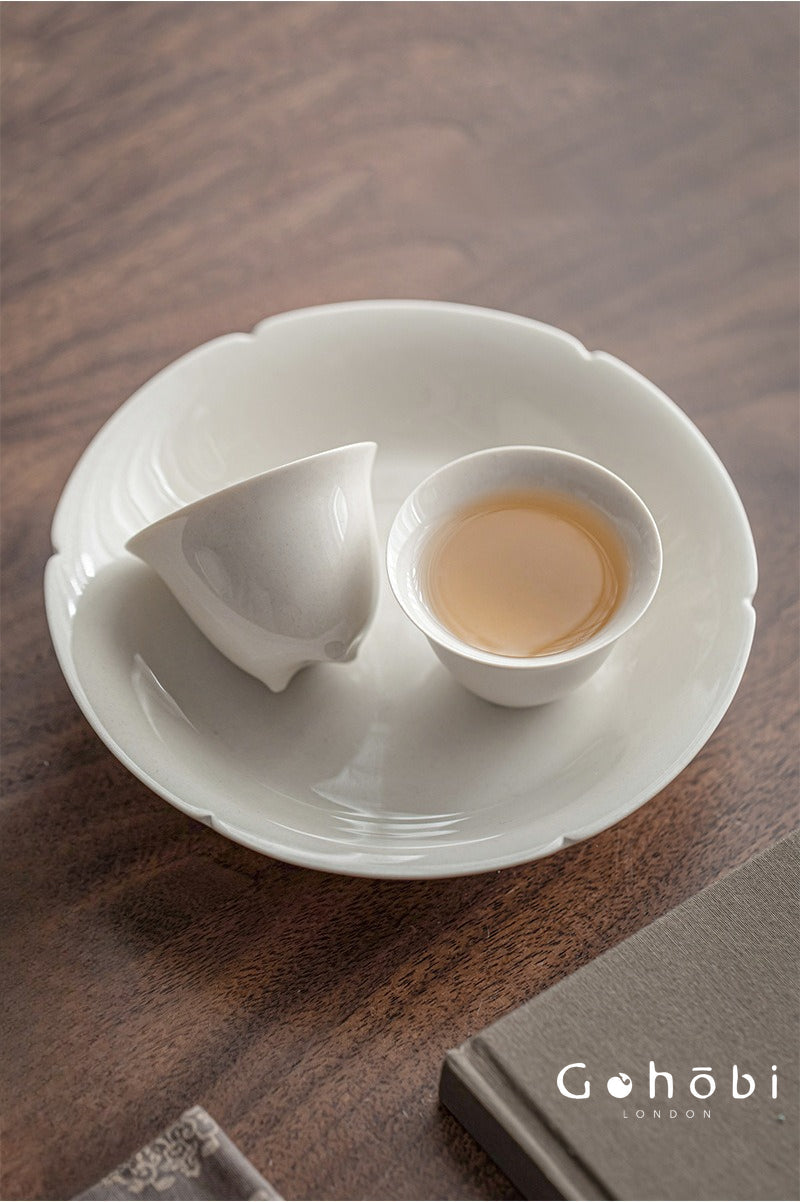 Gohobi Wood Ash Glaze Three-Legged Teacup – Handmade Song Style Gongfu Master Cup