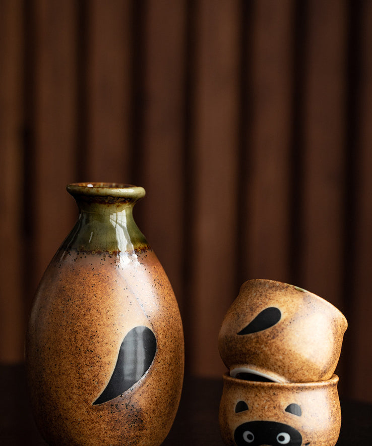 Gohobi Japanese Raccoon Sake Set Tea Set [Made In Japan]