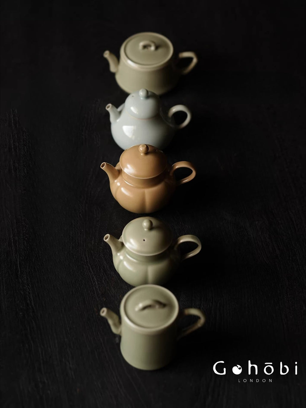 [賦山敘 x Gohobi] Gohobi Monochrome Glaze Ceramic Teapot – Pear Shape Bamboo Handle Gongfu Tea Pot