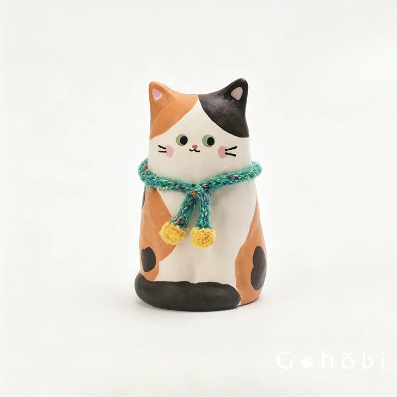 Gohobi Cute Cat Ceramic Vase – Handmade Jingdezhen Ikebana Flower Vase
