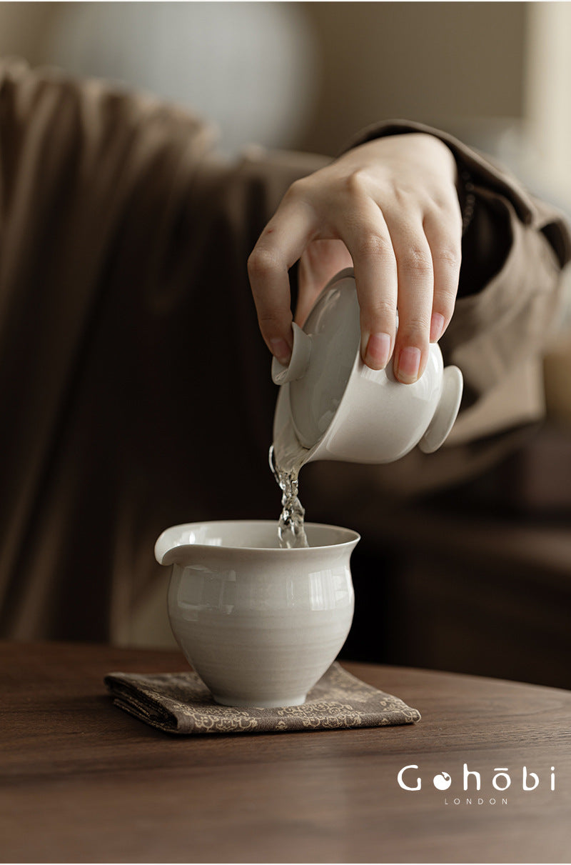 Gohobi Plant Ash Glaze High Foot Gaiwan – Song Style Handmade Literati Tea Bowl