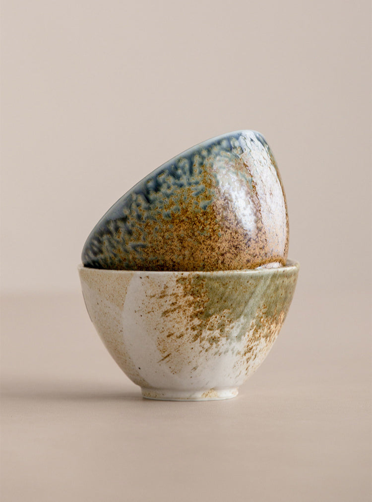 Gohobi Minoya Shino Glaze Hat Bowl [Made in Japan]