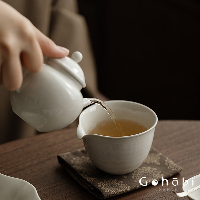Gohobi Glass Fair Cup with Wood Ash Ceramic Base – Gongfu Tea Pitcher Tea Sea